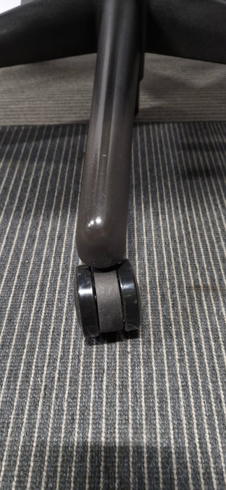 Herman Miller Aeron / Size B / Lumbar Support / Blue / Refurbished