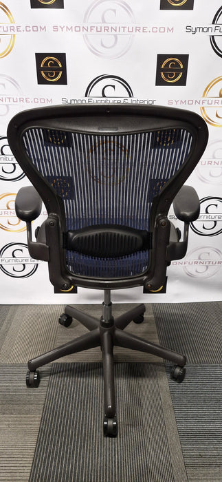 Herman Miller Aeron / Size B / Lumbar Support / Blue / Refurbished