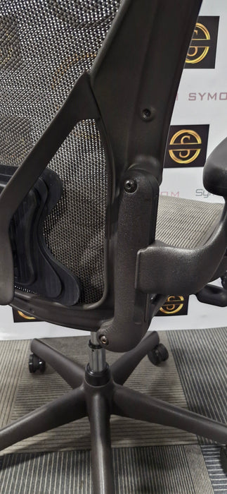Herman Miller Aeron / Size B / Posture Fit / Tuxedo / Refurbished