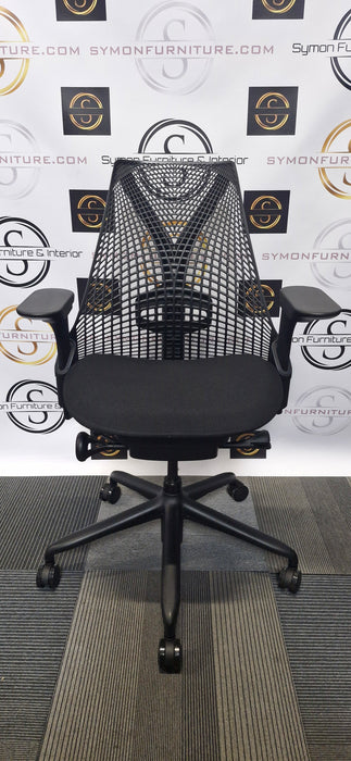 HERMAN MILLER SAYL CHAIR / 4D ARMS / LUMBAR SUPPORT / REFURBISHED