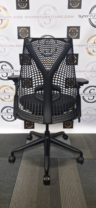 HERMAN MILLER SAYL CHAIR / 4D ARMS / LUMBAR SUPPORT / REFURBISHED