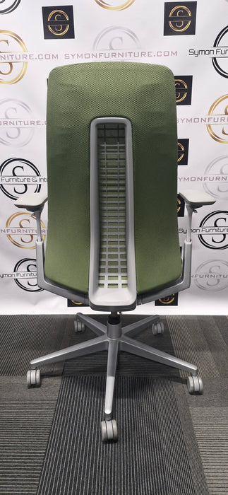 HAWORTH FERM / 4D ARMS / FULL SPEC