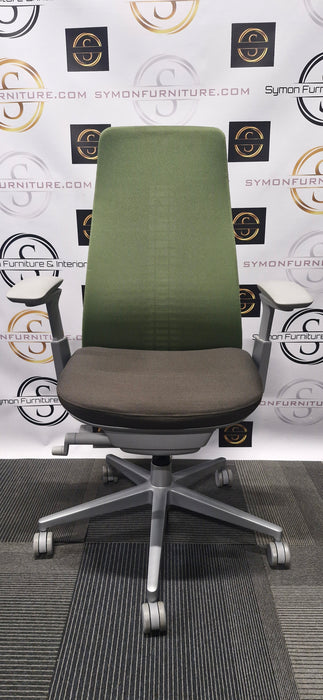 HAWORTH FERM / 4D ARMS / FULL SPEC