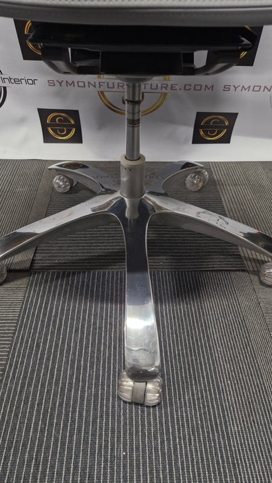 Knoll Generation / 4d arms / Leather /  Full Spec