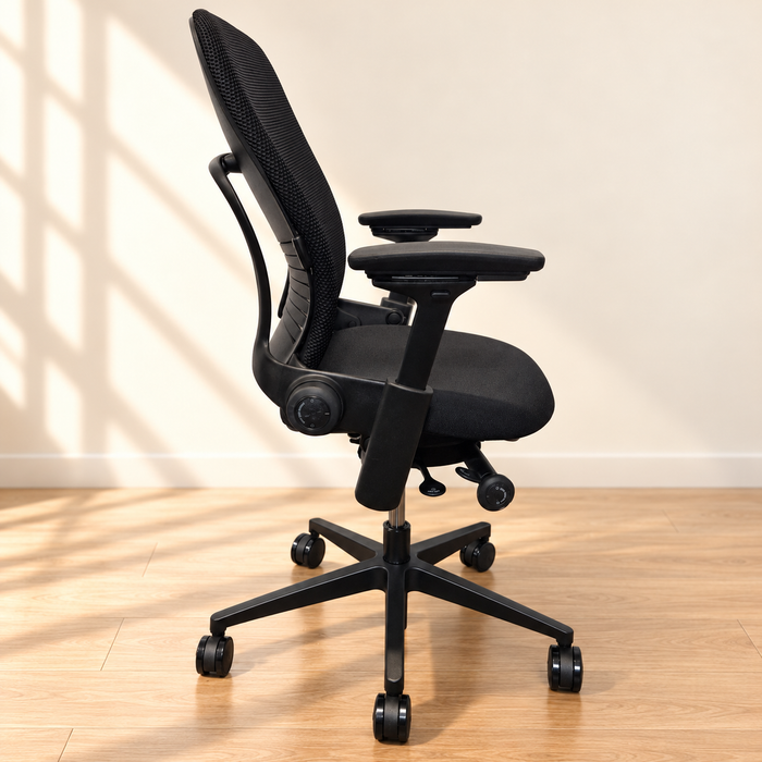 Steelcase Leap V2 / 4D Amrs / FULL SPEC / Refurbished – Gallery photo 6