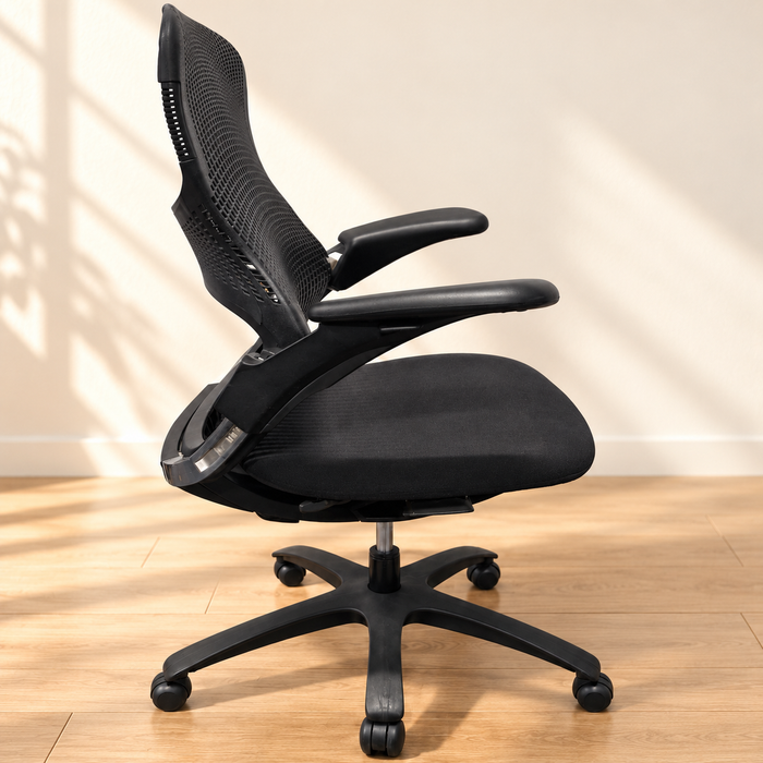 Knoll Generation Chair / REFURBISHED — view 5