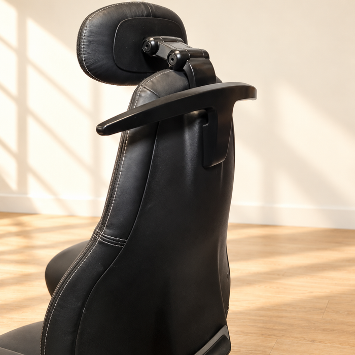 RH Mereo 220 / Black Leather / FULL SPEC – Gallery photo 9